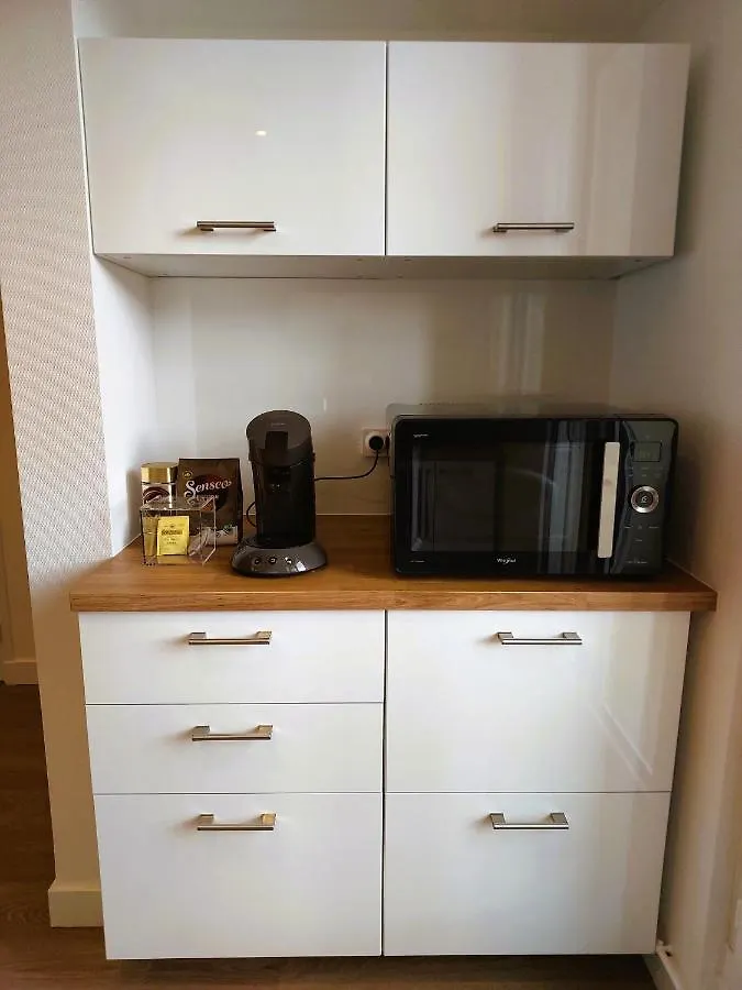 Champon - Lumineux 2 Chambres Avec Garage Prive - Tram A 1 Min Grenoble 0*,  France
