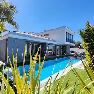  Villa Boutique La Quinta Spain